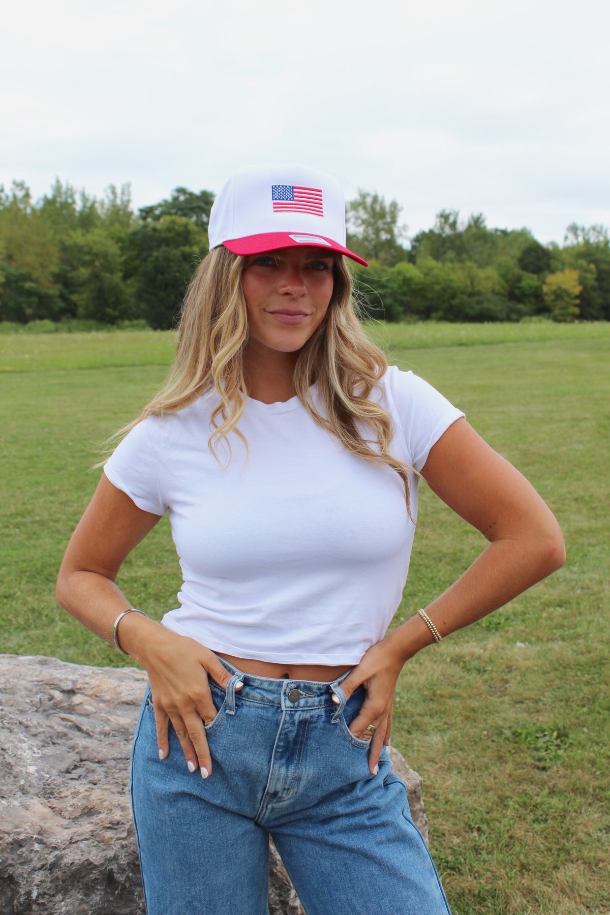 Chic American Flag Trucker Hat for Women – Stylish &amp; Cozy