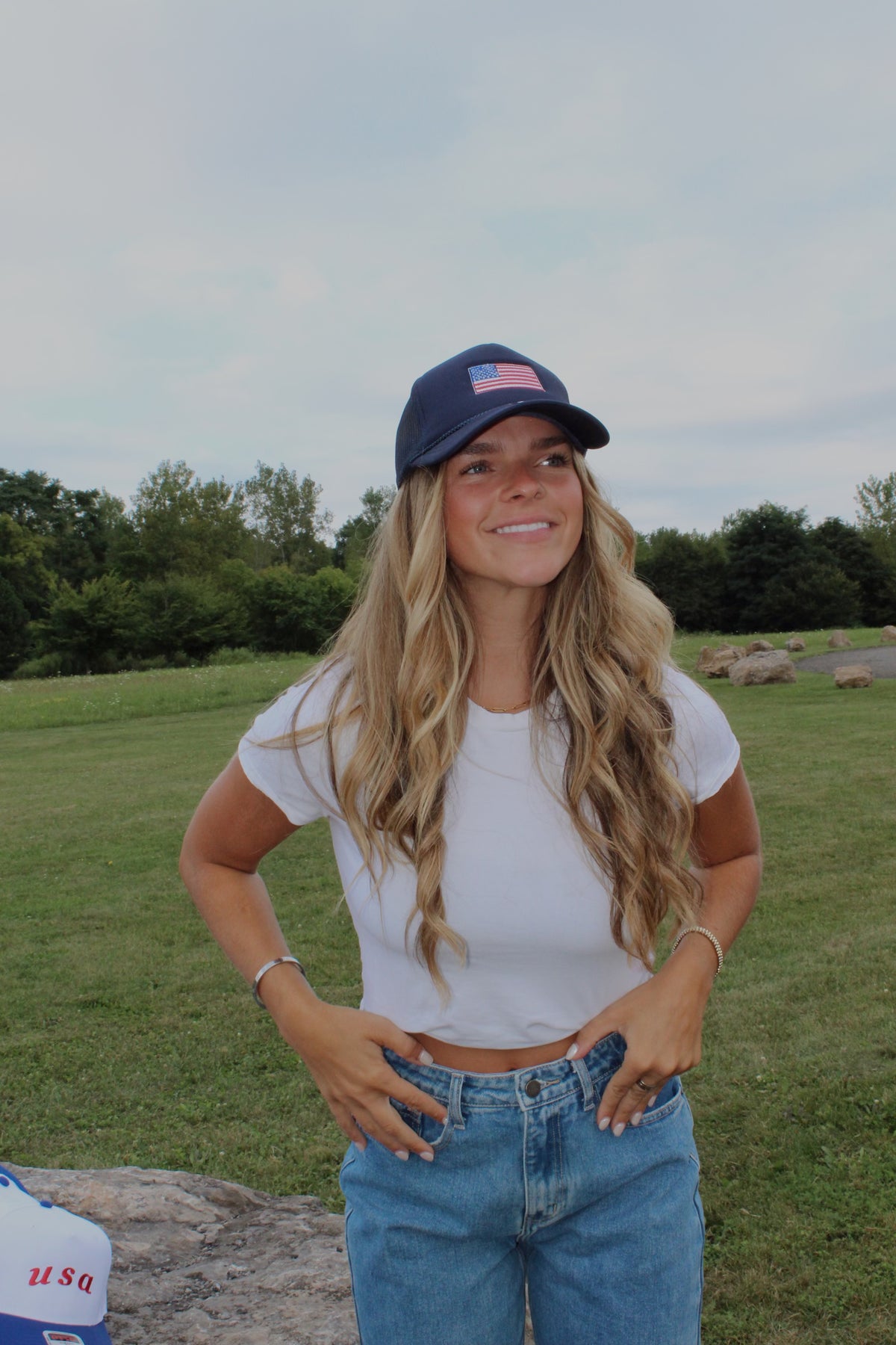 Chic American Flag Trucker Hat for Women – Stylish &amp; Cozy