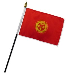 Banderas de palo montadas de Kirguistán de 4 x 6 pulgadas