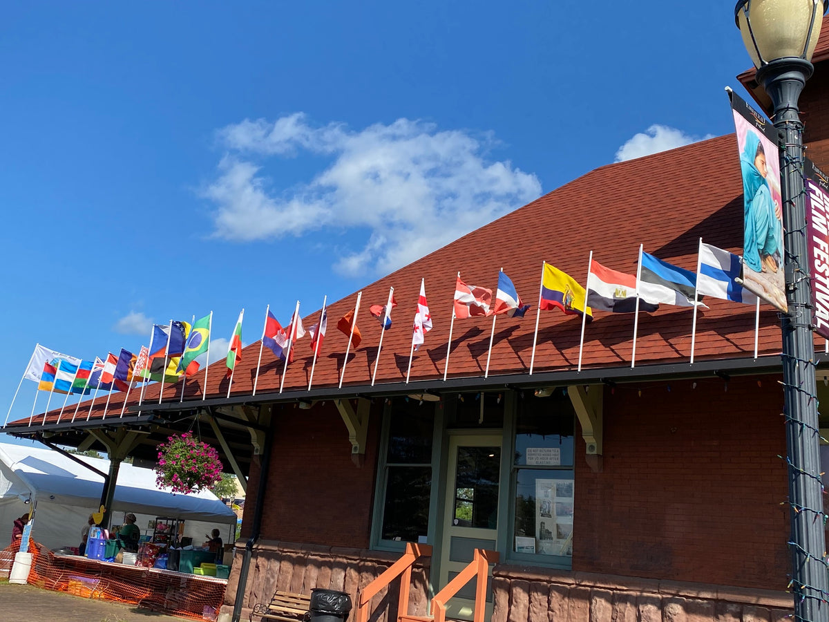 United Nations Flag Set