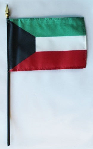 Banderas de palo montadas de Kuwait de 4 x 6 pulgadas